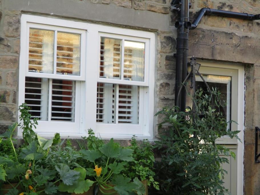 1800 Period Grade 2 Listed Cottage Addingham Ngoại thất bức ảnh